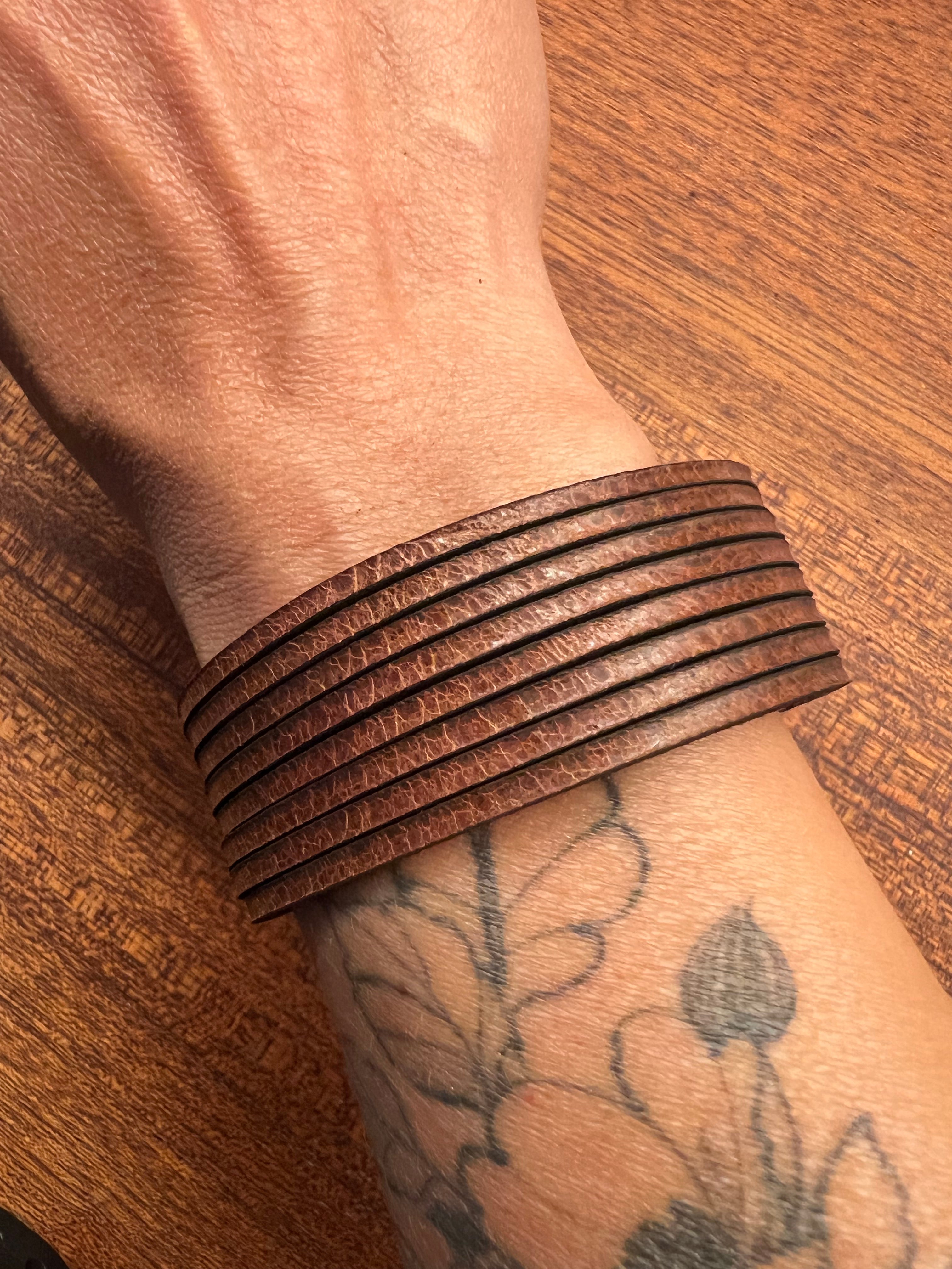 The Narrow Sloane Leather Cuff