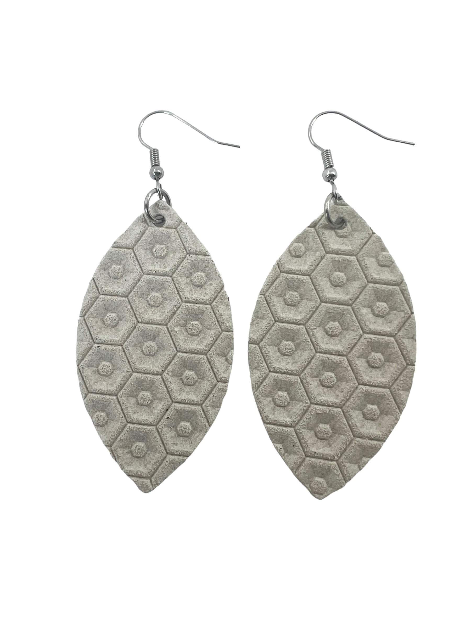 Honeycomb Cream Leaf Earrings