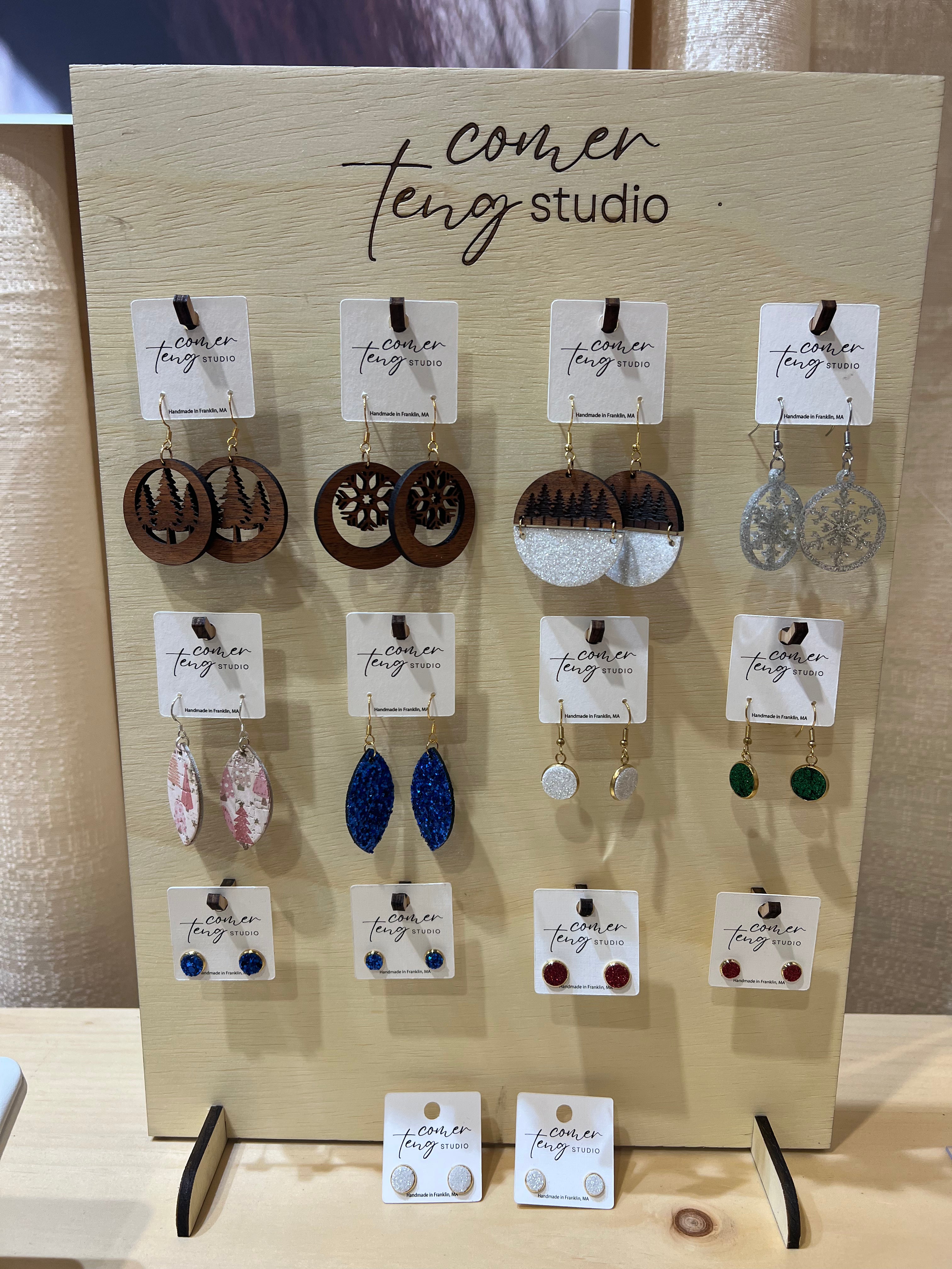 🛍️ Wholesale Display Options
