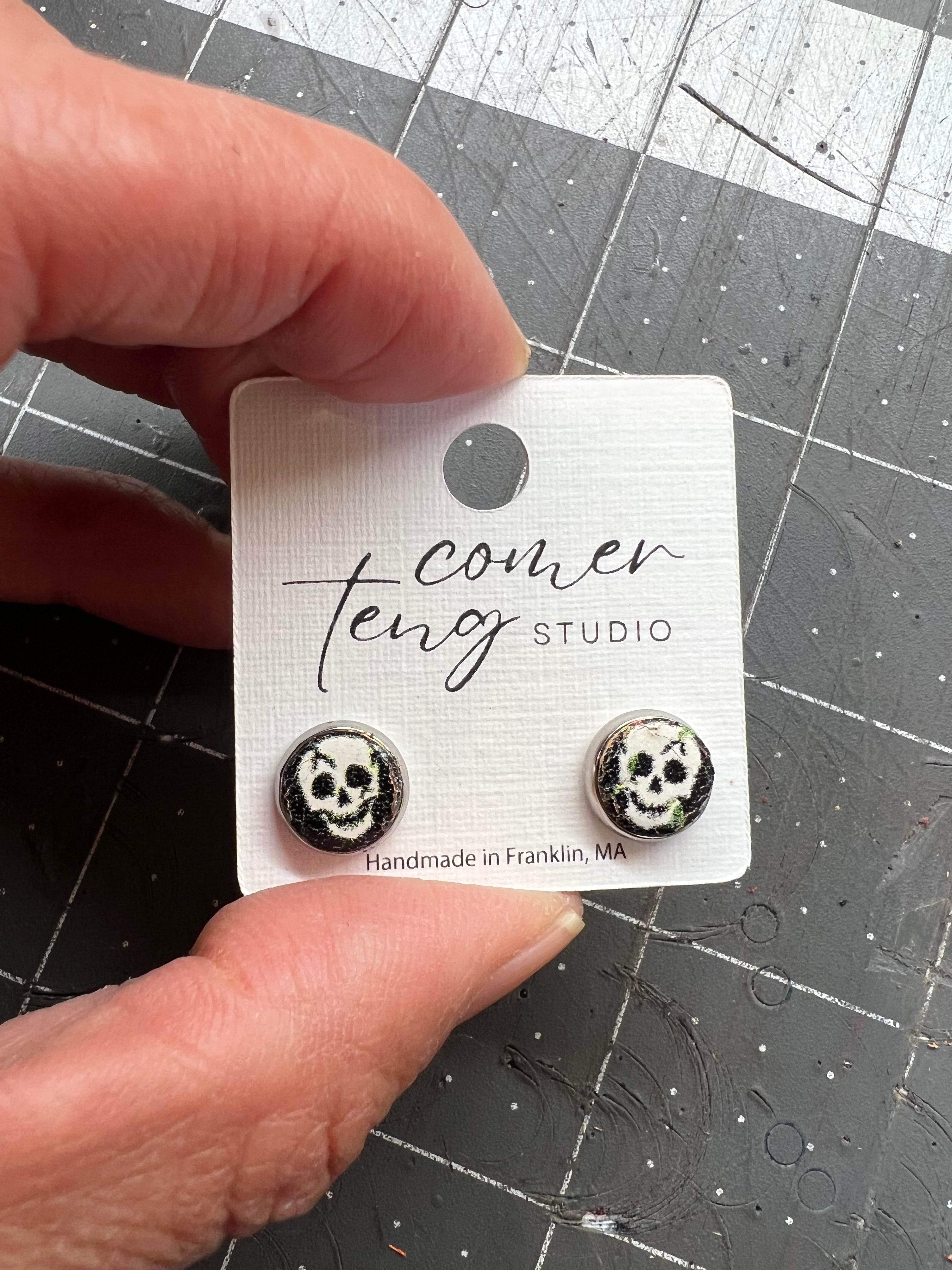 Small Skull Stud Earrings