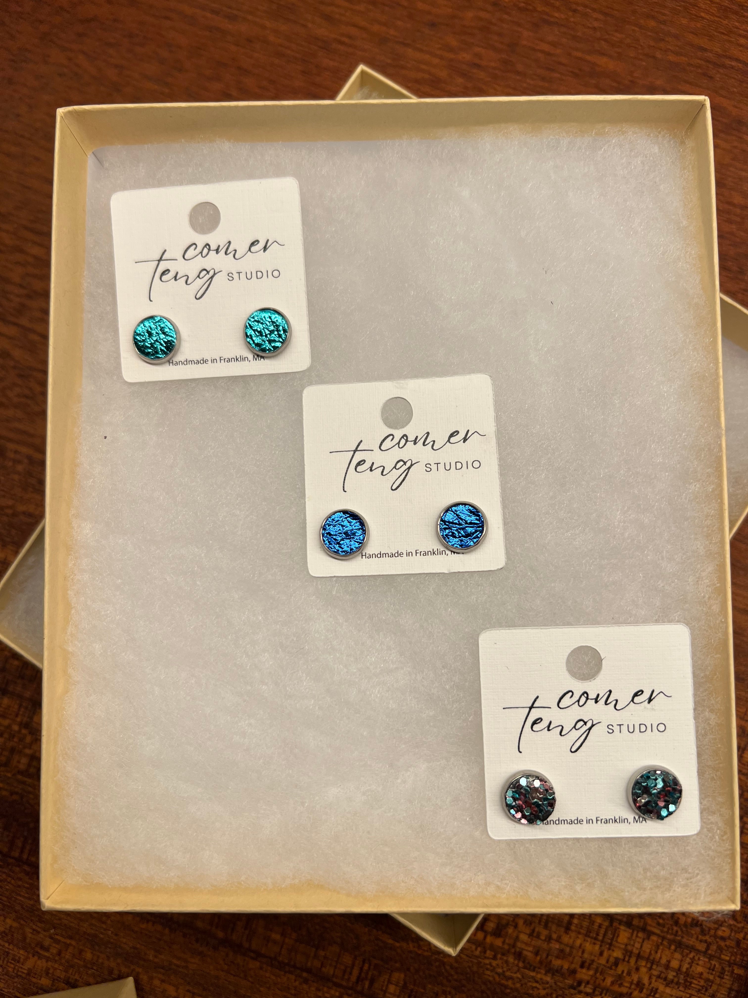 Small Blue Stud Earrings Set