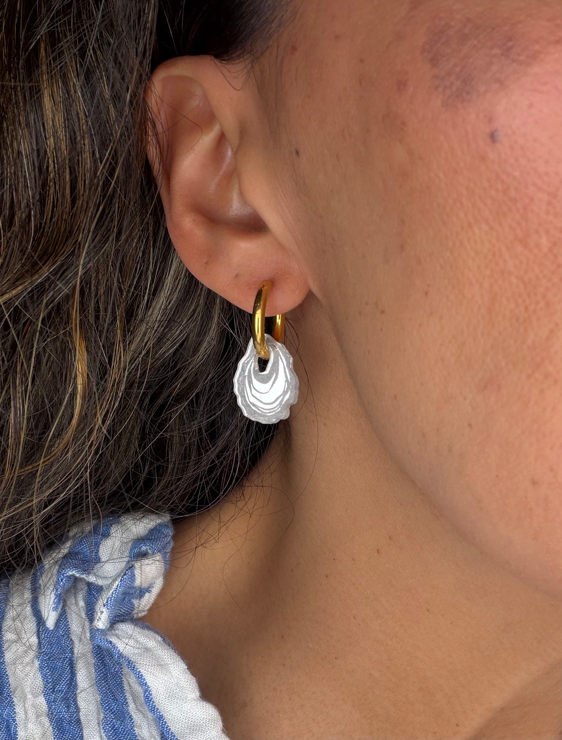 Oyster Charm Hoop Earrings